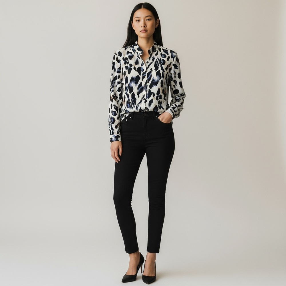 Leopard Print Button-Front Blouse (M) — Neutral + Navy